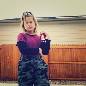 Meet your Posher, Reagan